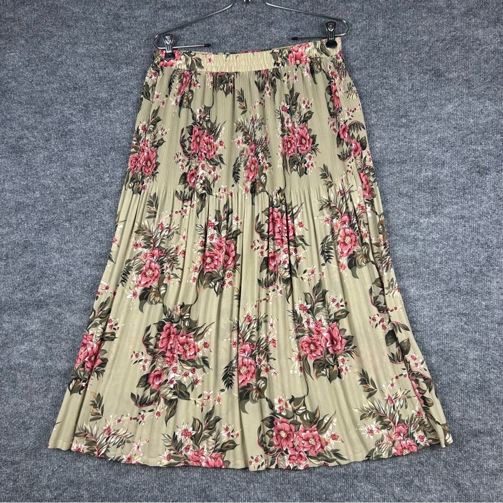 Sag Harbor Petite Vintage Floral Pleated Maxi Skirt Tan Pink